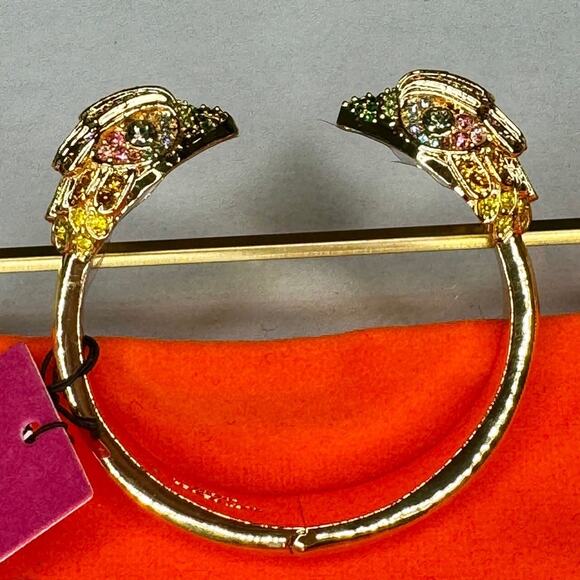 Kurt Geiger Eagle Head Hinged Bangle - Picture 10 of 13
